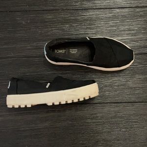 TOMS Platform “chunky” slip on